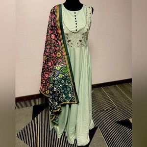Indian dress